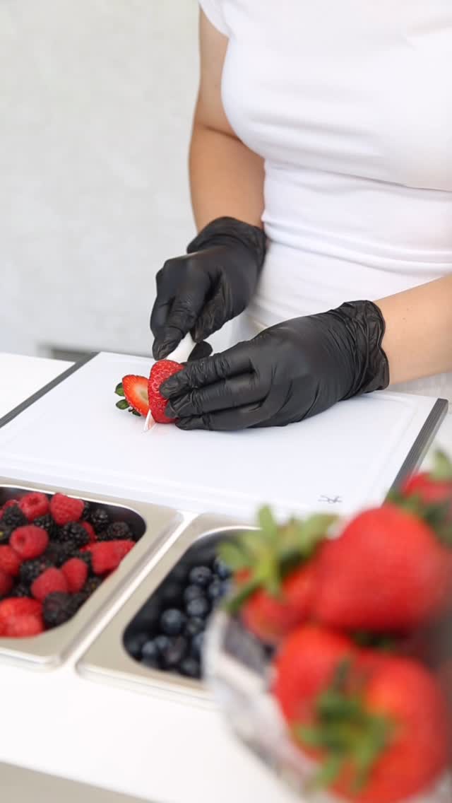 Cart Crepes at a wedding
